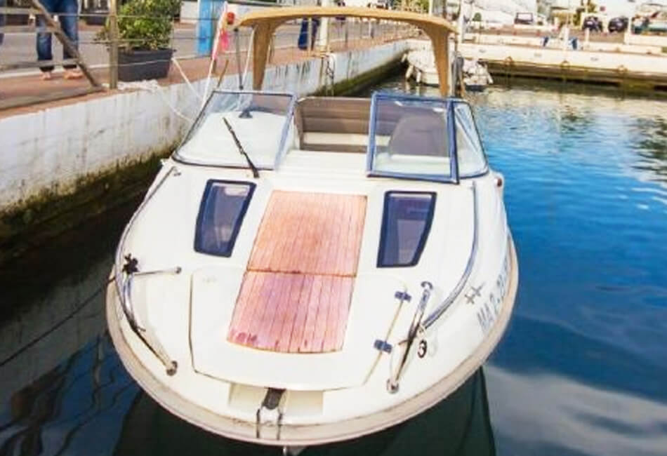 17.2 ft Jeanneau Cap Camarat 555 DC