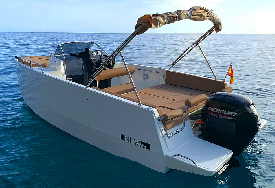 19 Ft Nuva M6 Open Luxury Powerboat (with License)