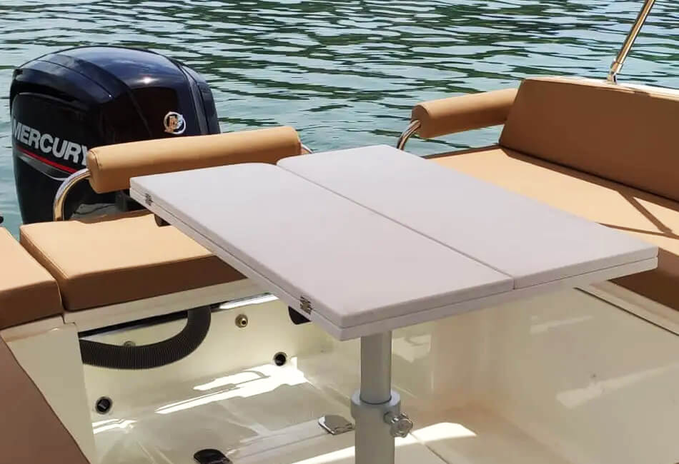 19 Ft Nuva M6 Open Luxury Powerboat (with License)