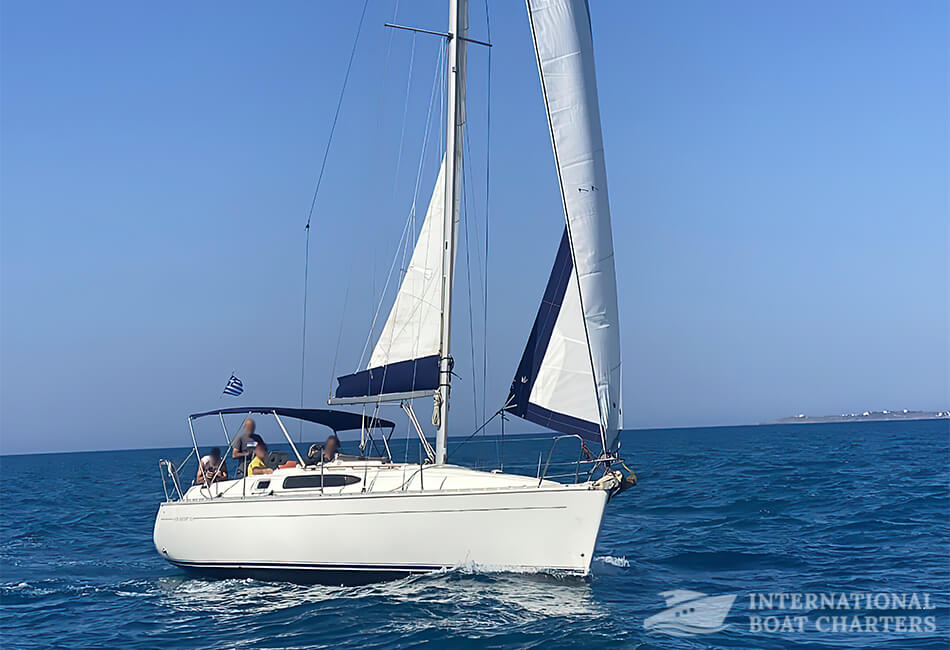 9.6m/32ft Jeanneau Sun Odyssey Sailing Yacht
