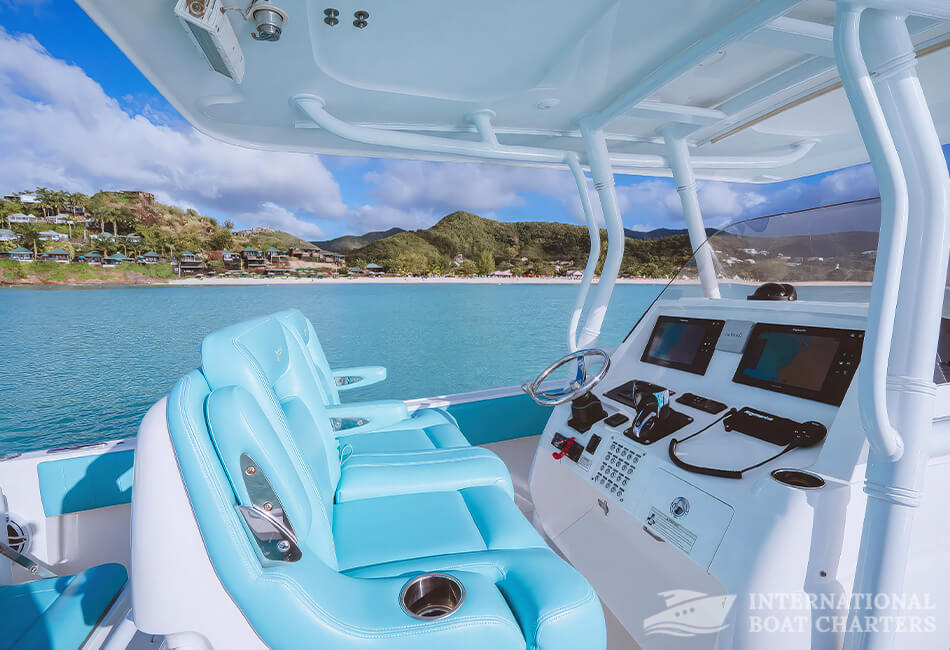 33-Foot Intrepid Powerboat 