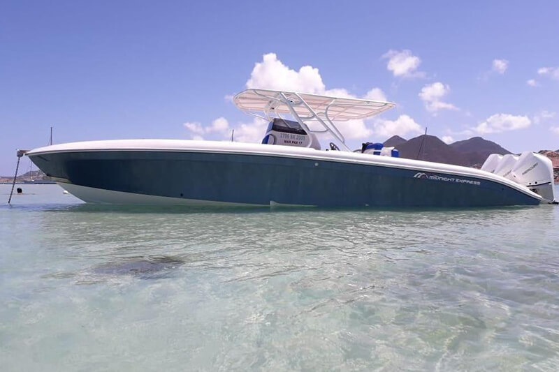 37 FT Midnight Express 