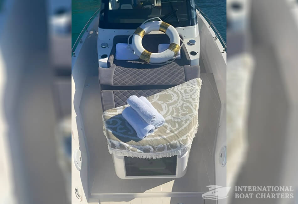 37.7-Foot Axopar 37 Motorboat 