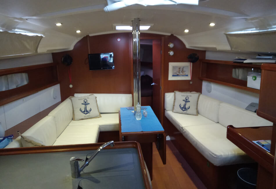 37 fot Oceanis Luksus Yacht