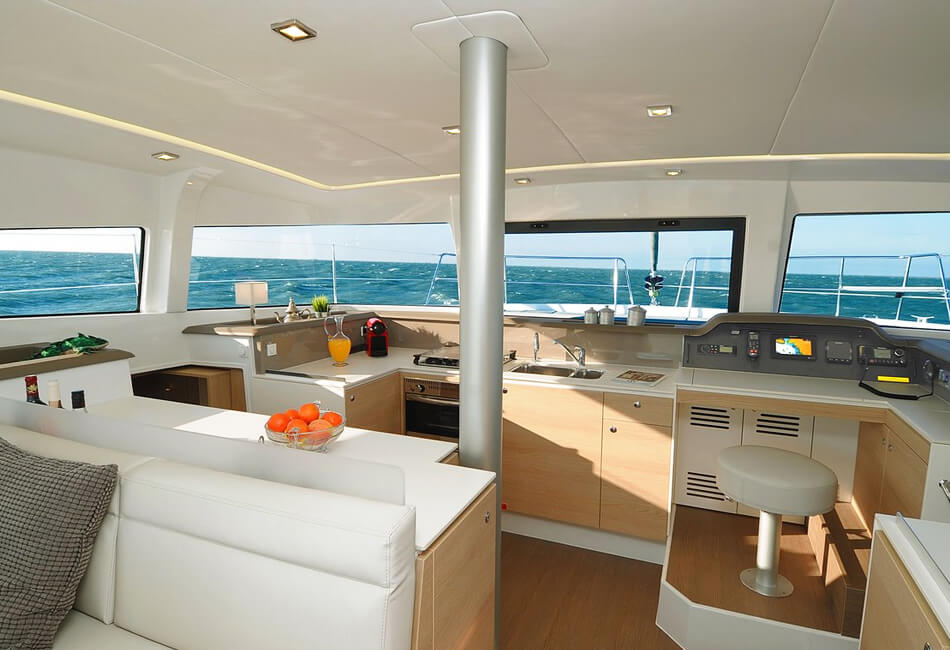 39.8 Ft Bali 4.1 Catamaran DS-2019