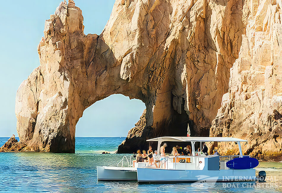 40-Foot Luxury Cabo Catamaran 