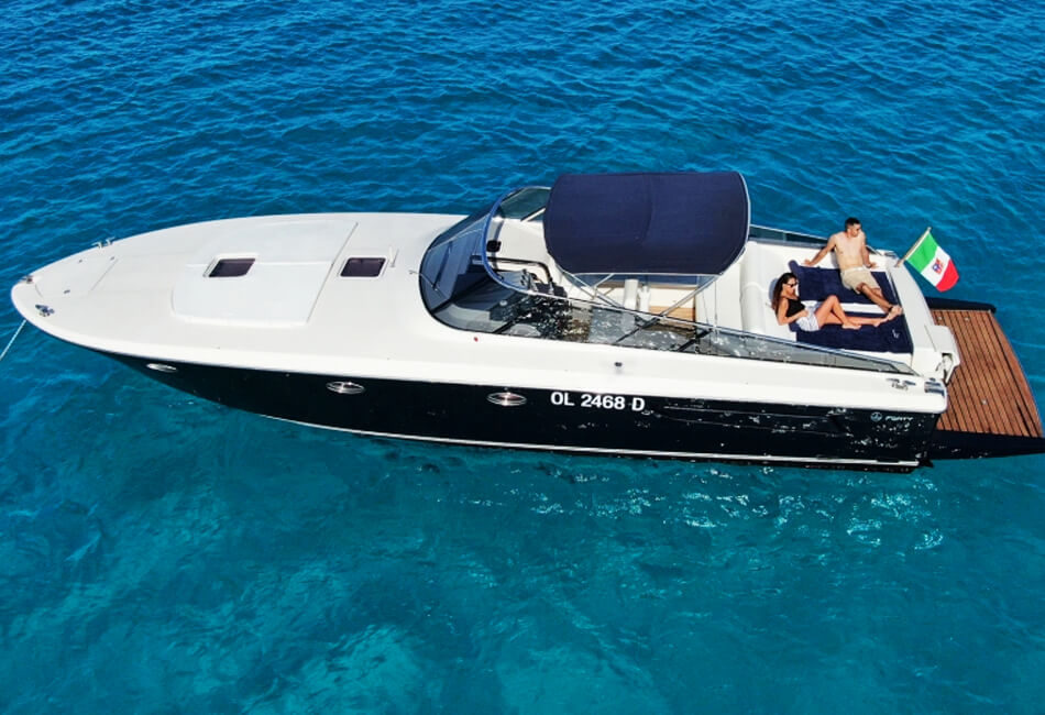 43,8 Ft Itama Forty Luxury Yacht 