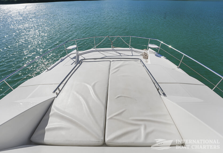 44-foot Leopard 40 Luxury Power Catamaran 