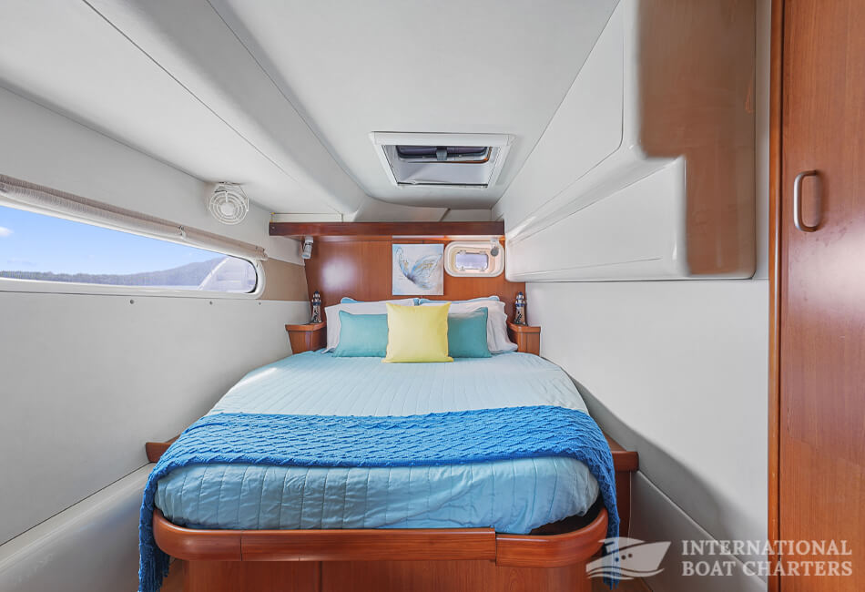 47-foot Power Catamaran 