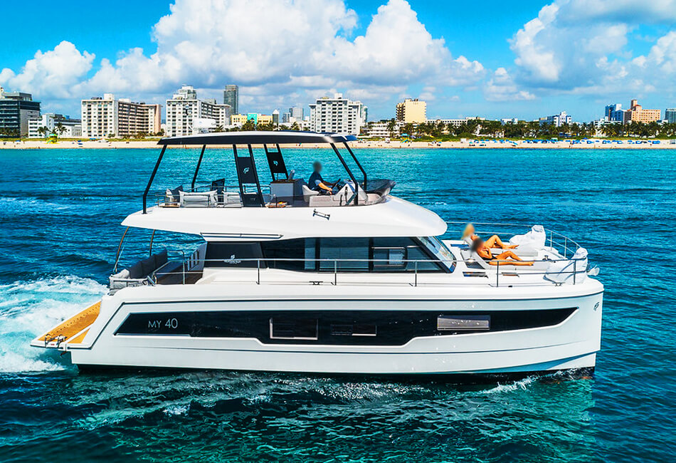 50 Ft Fountaine Pajot 