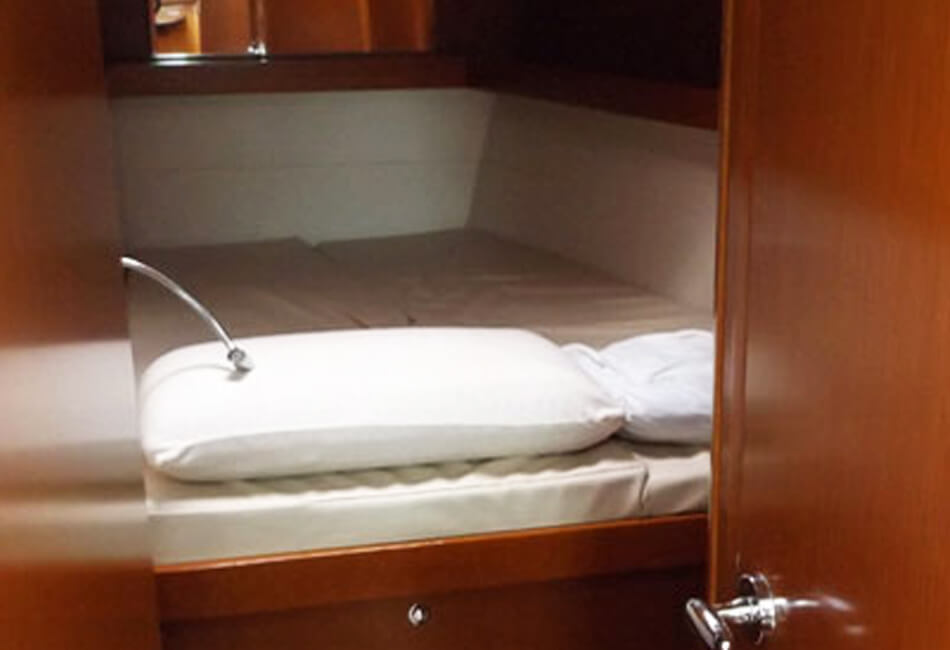 51 Ft Beneteau Oceanis 50F Sailboat IP-2012