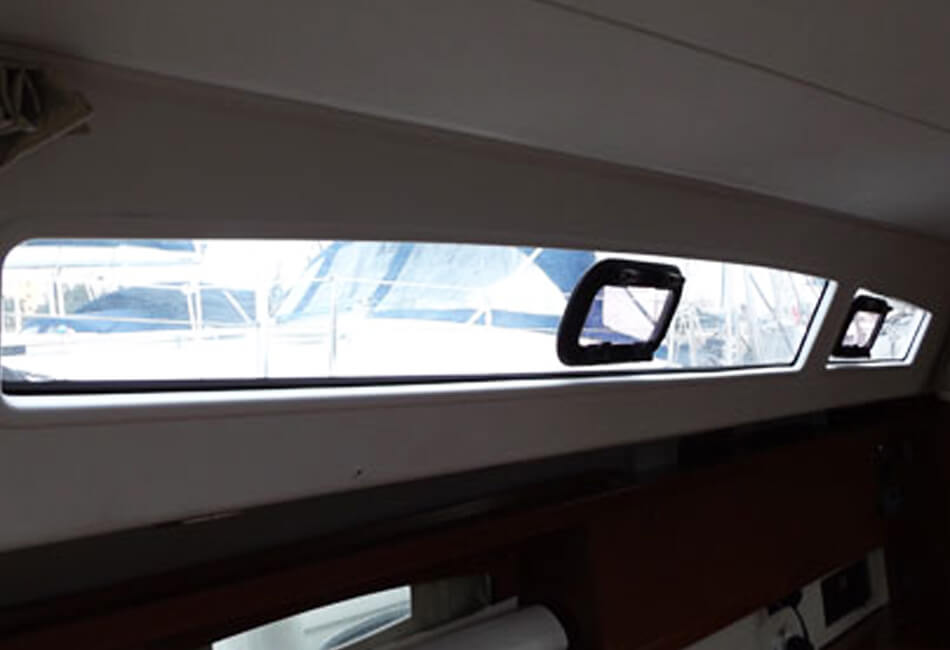 Jedrilica Beneteau Oceanis 50F 51 ft IP-2012