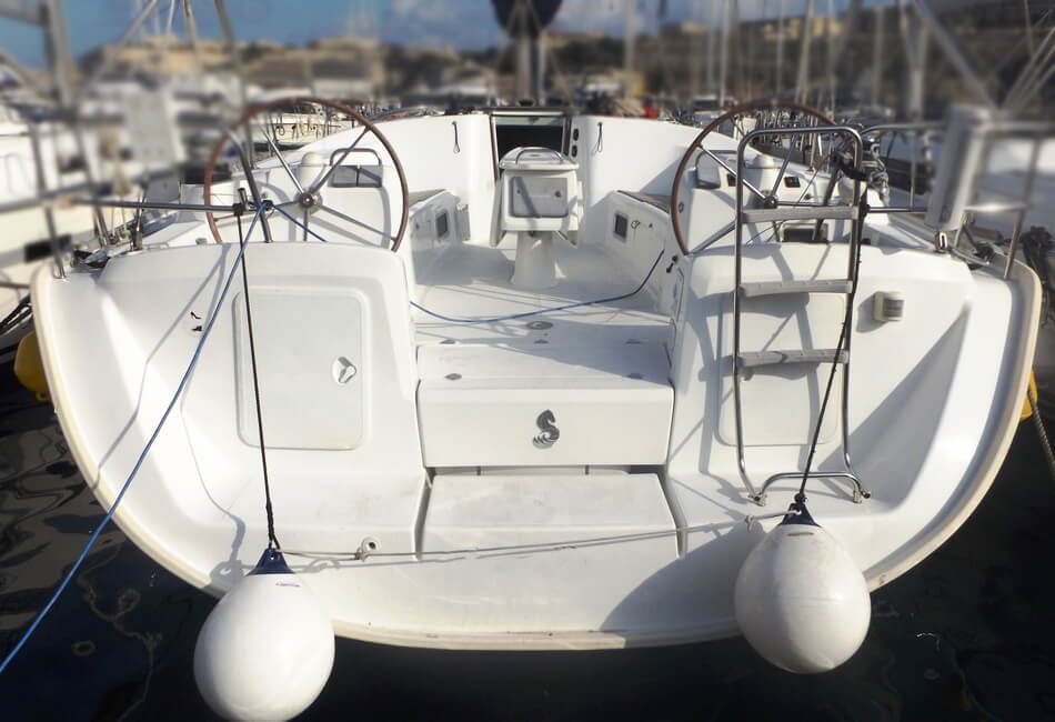 54.6 Ft Beneteau Cyclades 50.5 Sailboat MB-2009