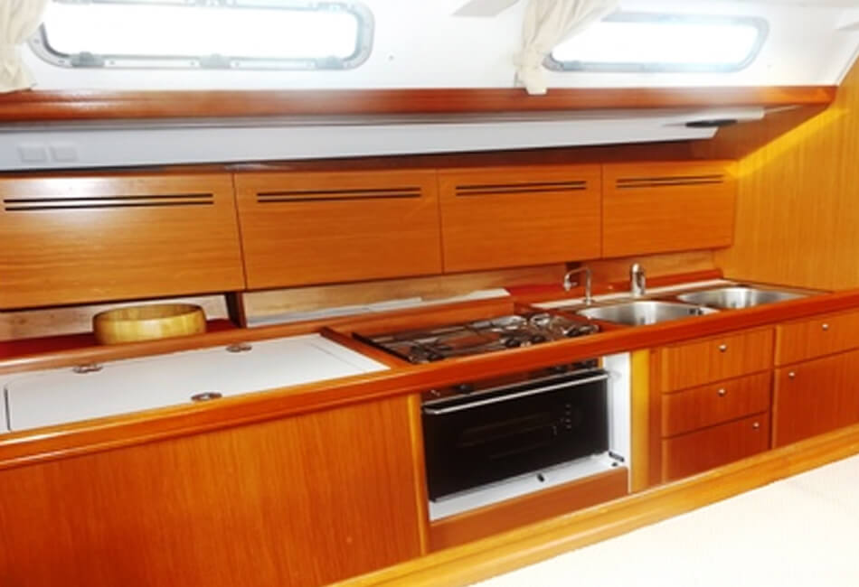 54.6 Ft Beneteau Cyclades 50.5 Sailboat MB-2009