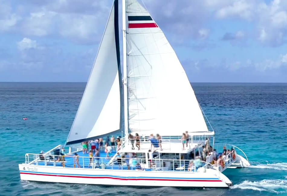 65 Ft Luxury Custom-Made Sailing Catamarans 