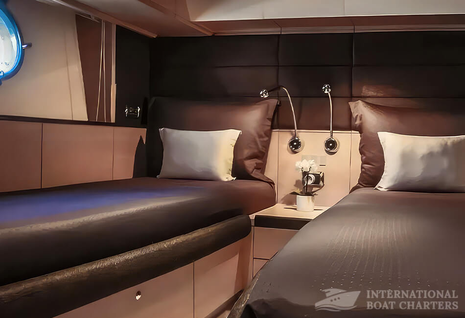 75.5ft/23m AICON 72 SL Luxury Yacht 