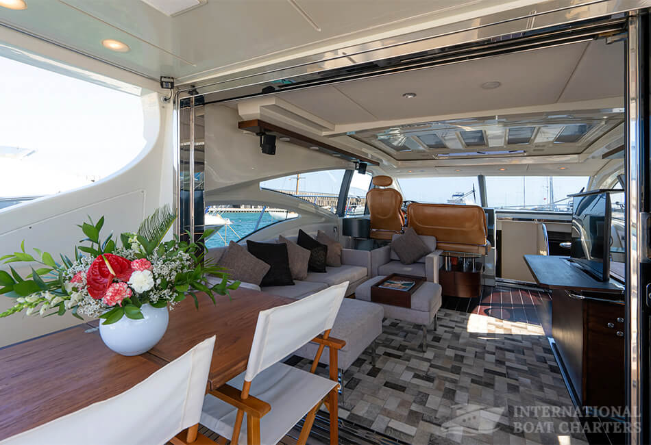 68.9ft/21m AZIMUT 68S Luxury Yacht 