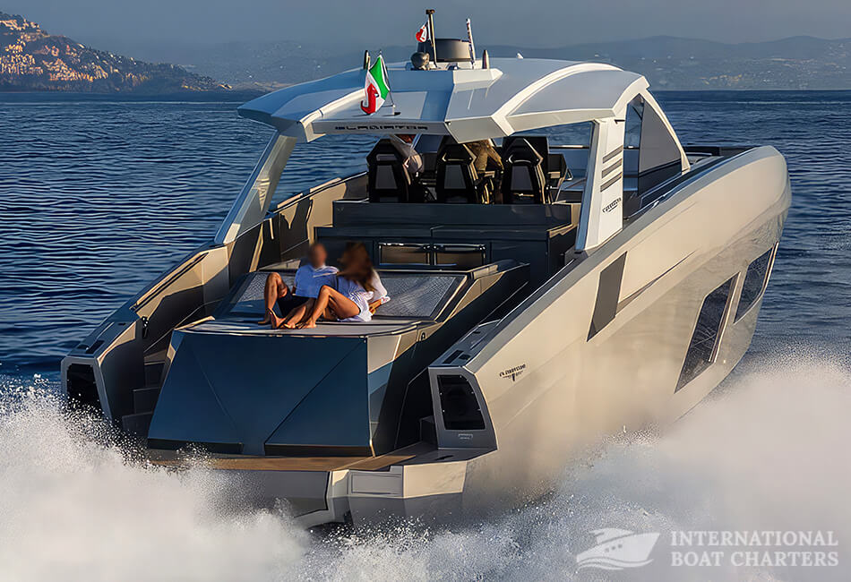 63.5ft/19.35m Canados Gladiator 631 Luxury Yacht 