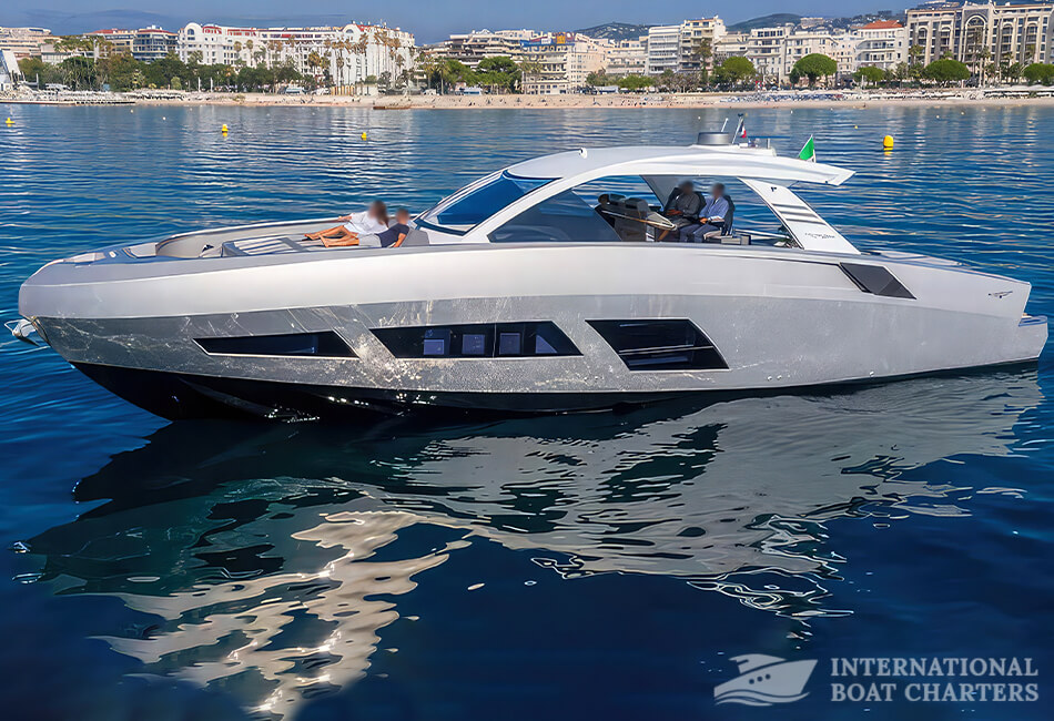 63.5ft/19.35m Canados Gladiator 631 Luxury Yacht 