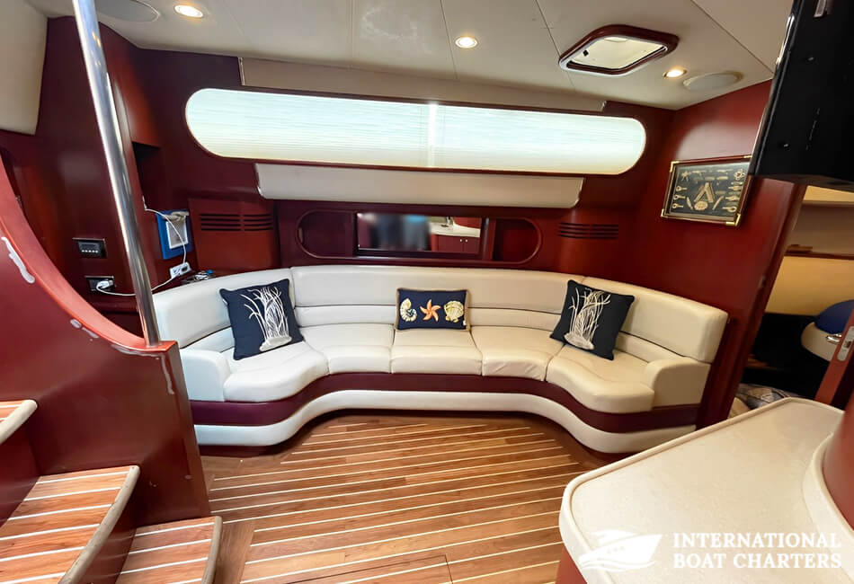 45 Ft Chris-Craft a High-Quality Luxury Motor Yacht 