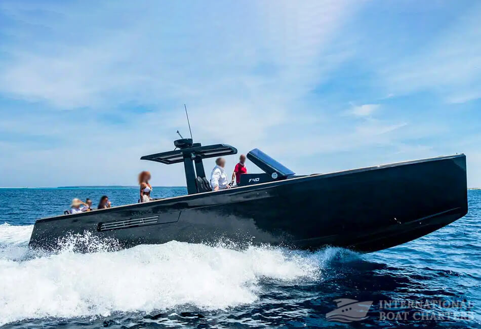 39.4 Ft (12 M) Fjord 40 Open Motorboat 