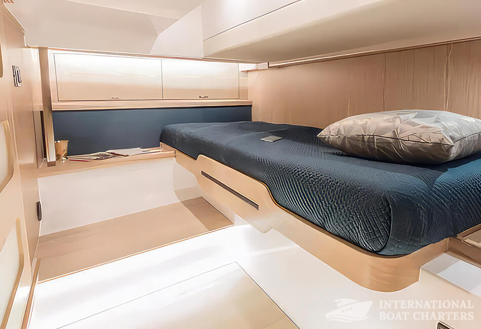 13.45m/44ft Fjord 44 Open Luxury Yacht 