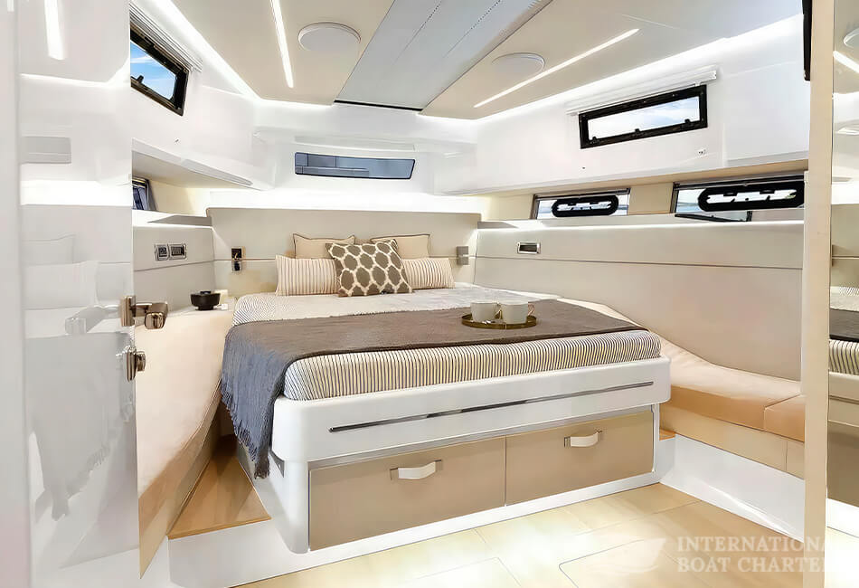 15.98m/52ft FJORD 52 OPEN LUXURY YACHT 
