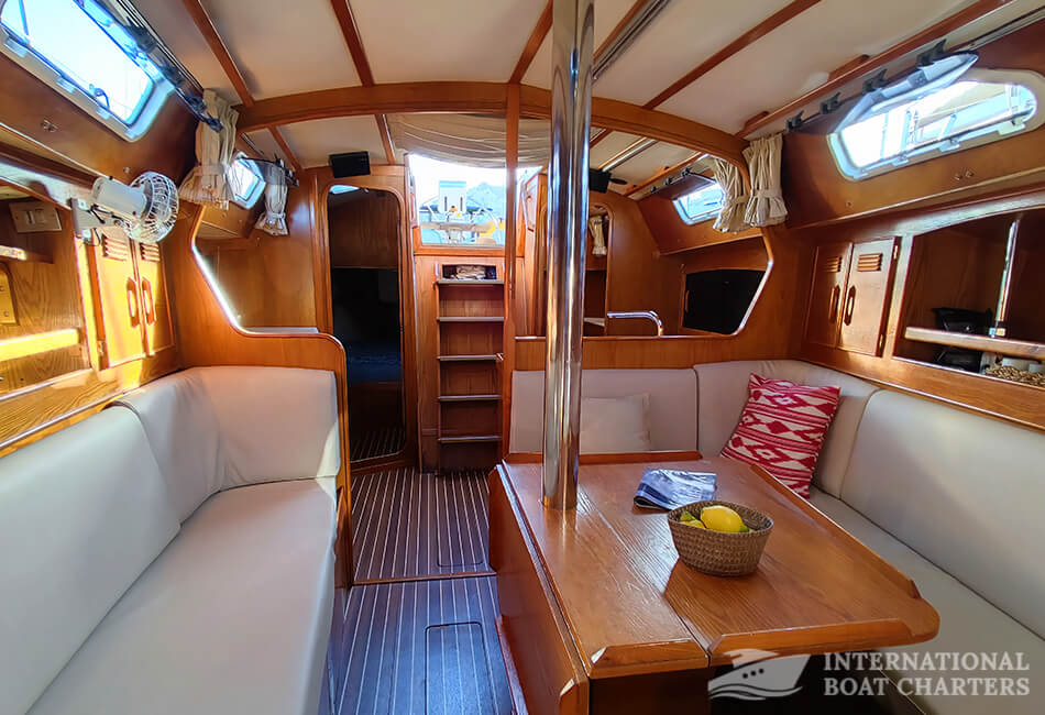 36ft/11m FURIA 37 Sailboat 