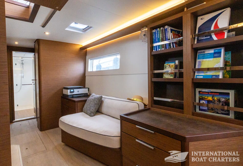 45.9 Ft LAGOON 46 Luxury Catamaran 