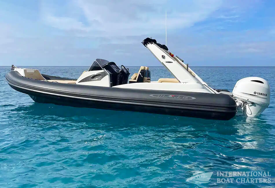 28.21-Foot Maestrale 820 Twin 2023 Rib 