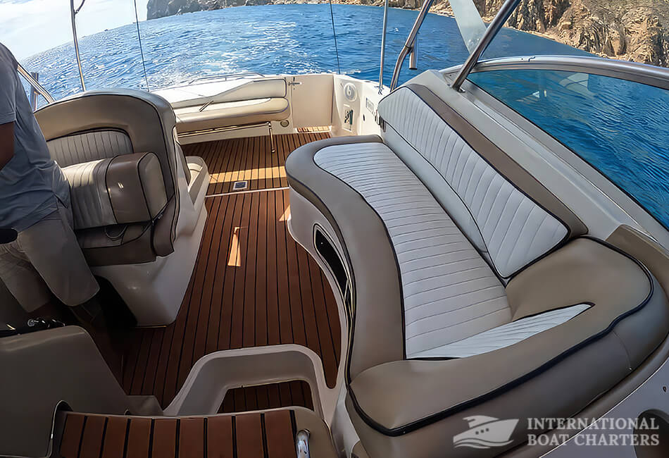 29 Ft Sea Ray 29' Stylish Yacht 