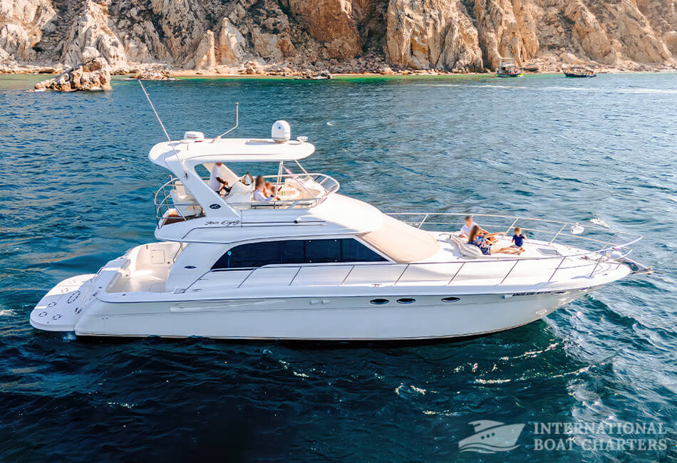 57 ft Sea Ray 57' Luxurious Yacht 