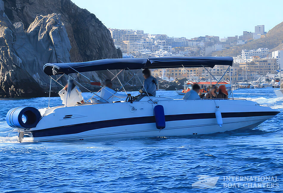28ft Sundeck Power Boat 