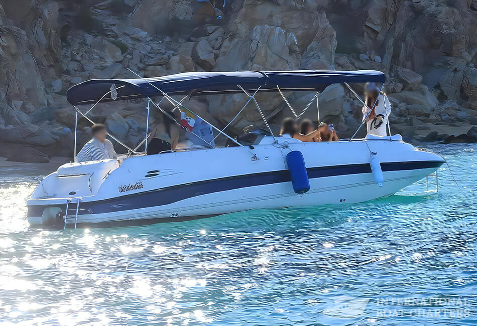 28ft Sundeck Power Boat 