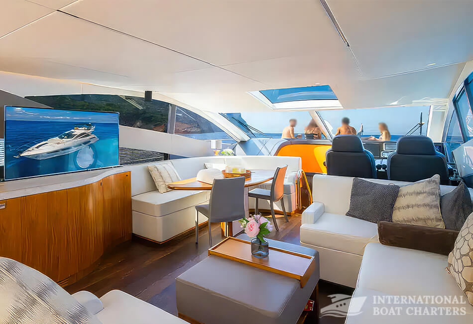 70.4ft/21.45m Sunseeker Sport 68 Luxury Yacht 