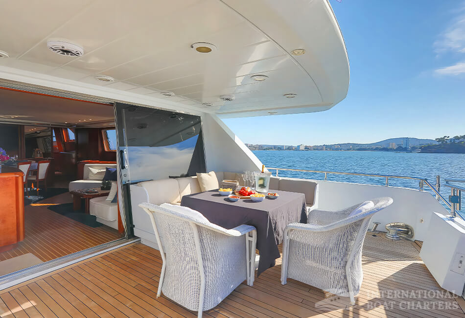 80.4ft/24.6m Superphantom 80 Luxury Motor Yacht 