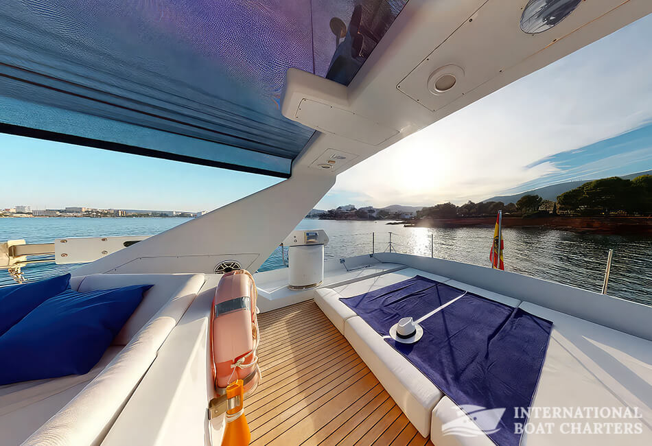 80.4ft/24.6m Superphantom 80 Luxury Motor Yacht 