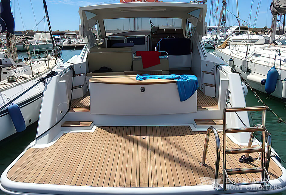 14m/45.9ft Wellcraft 43 Portofino Motorboat 